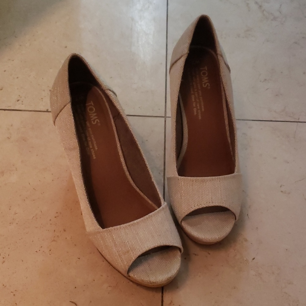 Toms Espadrilles